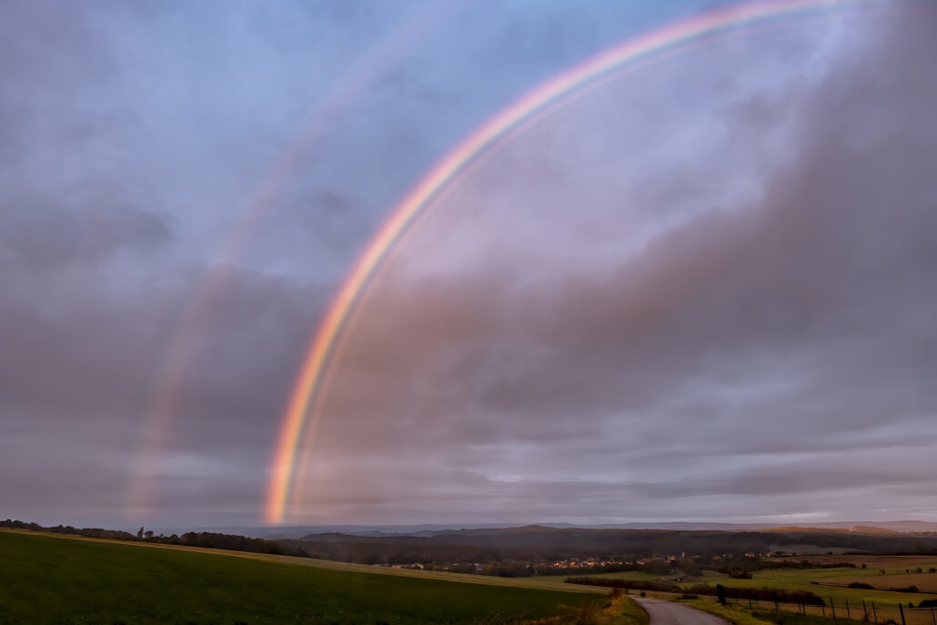 sur le pays de Nied un double arc-en-ciel depuis le mot de Tromborn